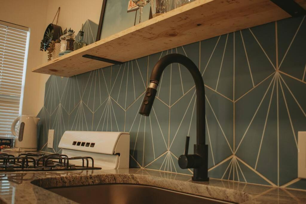Agave Tiny House At Cactus Flower-Hot Tub-Pet Friendly-No Pet Fees! Albuquerque Exteriör bild