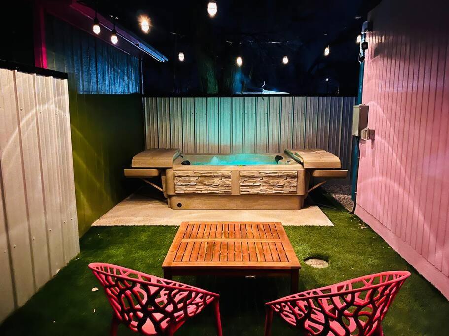 Agave Tiny House At Cactus Flower-Hot Tub-Pet Friendly-No Pet Fees! Albuquerque Exteriör bild