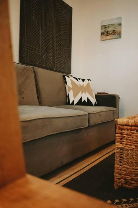Agave Tiny House At Cactus Flower-Hot Tub-Pet Friendly-No Pet Fees! Albuquerque Exteriör bild